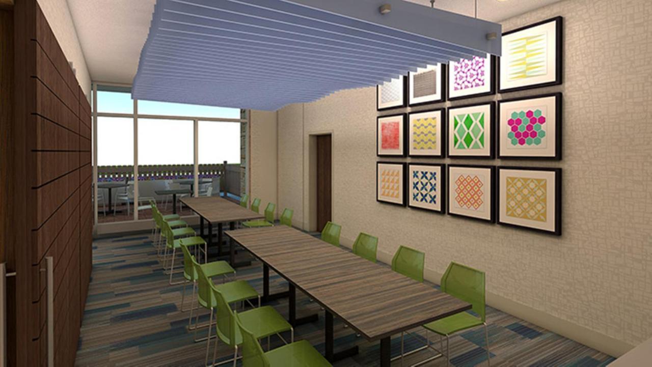 Holiday Inn Express & Suites - Canton By Ihg Exterior photo